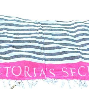 Victoria’s Secret Beach Blanket Festival Picnic